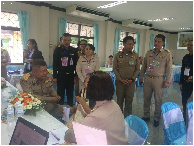 ﻿กรมบังคับคดีร่วมกับสำนักงานปลัดสำนักนายกรัฐมนตรีรับเรื่องราวร้องทุกข์ และให้คำปรึกษาทางกฎหมายแก่ประชาชน ณ จังหวัดนครสวรรค์ 